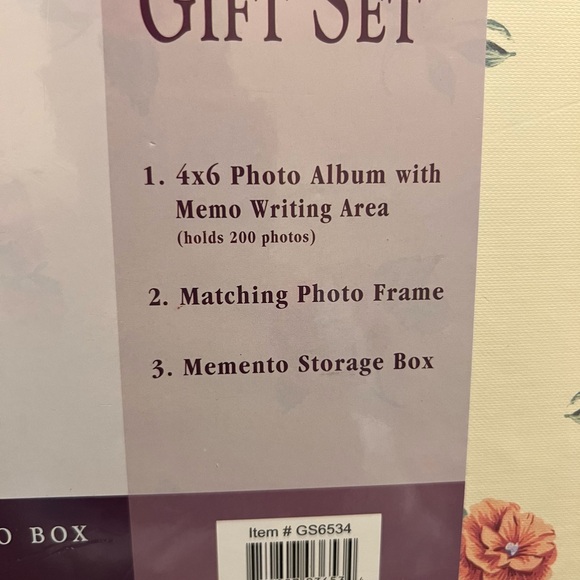 NWT Thompson Floral Photo Frame Set - Orange and Cream - Picture 5 of 12